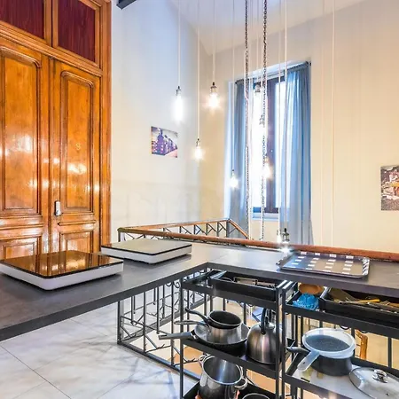Maison Metropole Dante Penzion *
