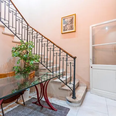 Maison Metropole Dante Turín