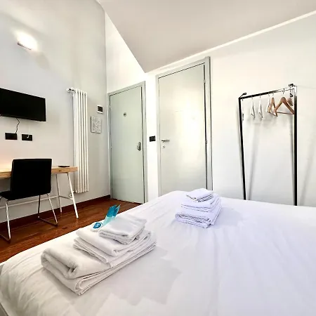 Guest house Maison Metropole Dante